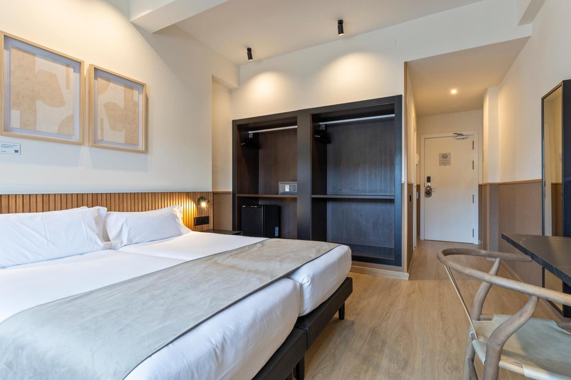מדריד Hotel Acta Madfor מראה חיצוני תמונה